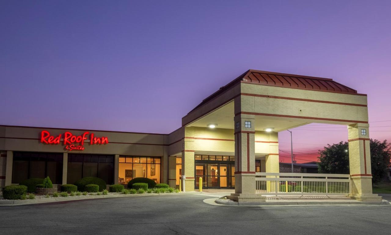 Red Roof Inn & Suites Уитвил Екстериор снимка